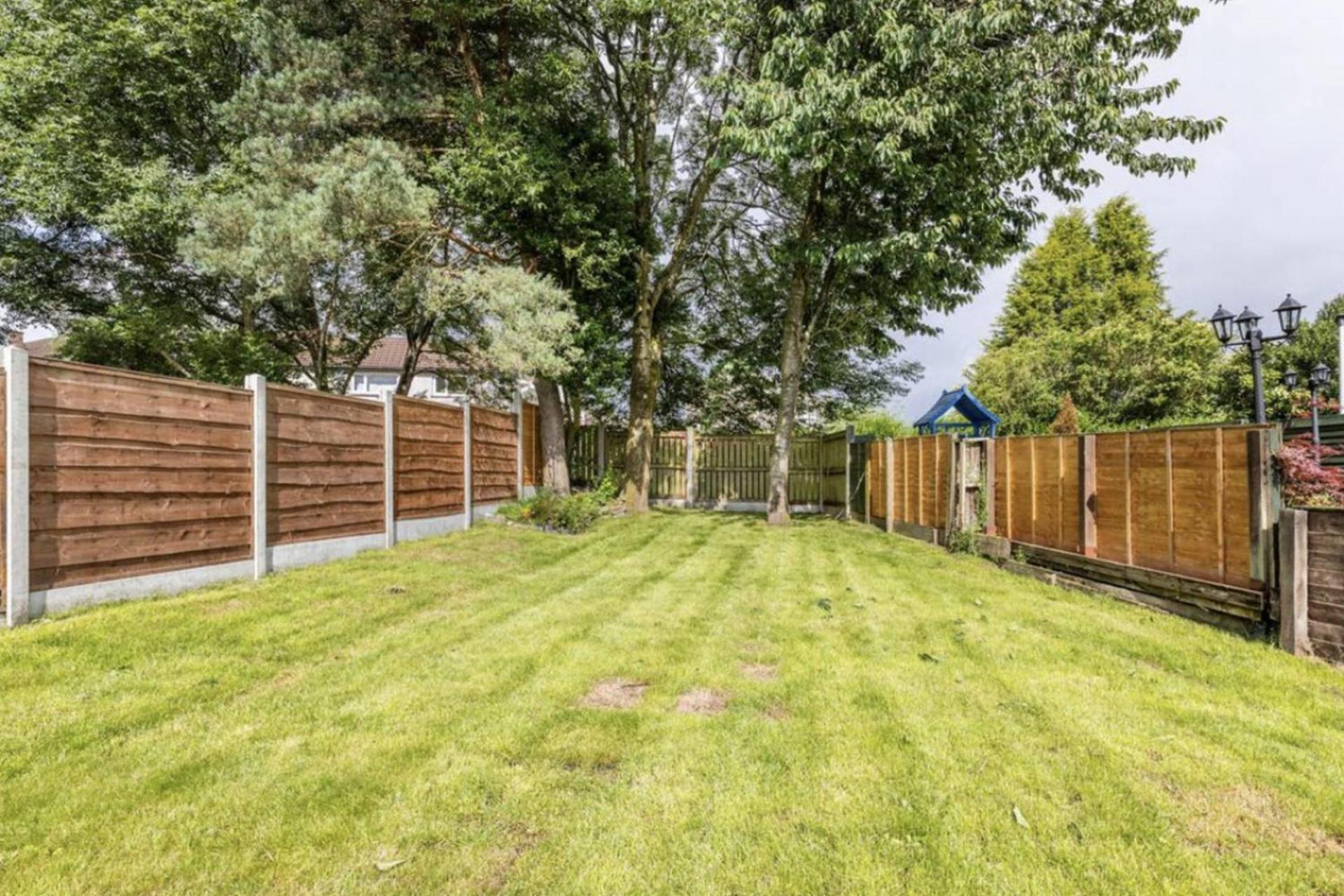 Come & Unwind In Charming 5 Bed House In Blackburn Exterior foto